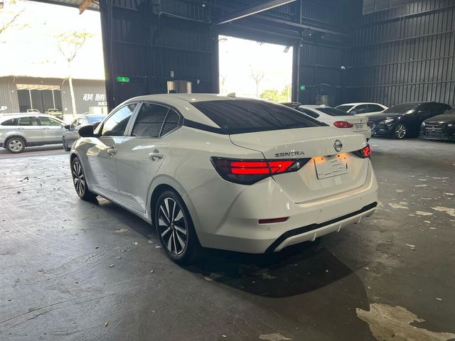 NISSAN日產 SENTRA  第4張相片