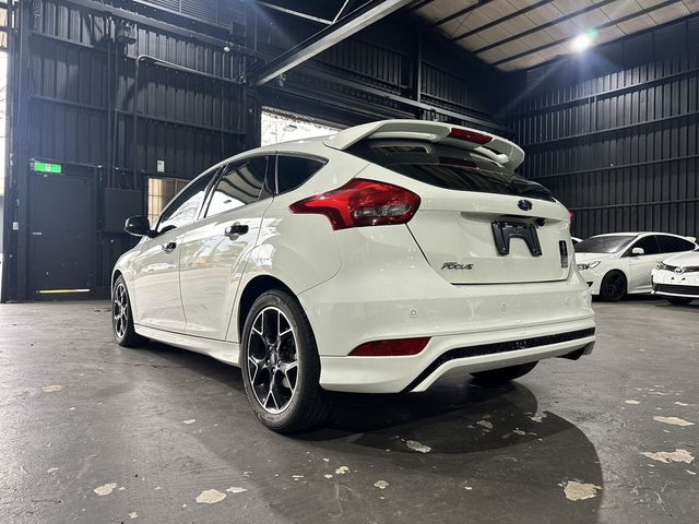 FORD福特 FOCUS  第7張相片