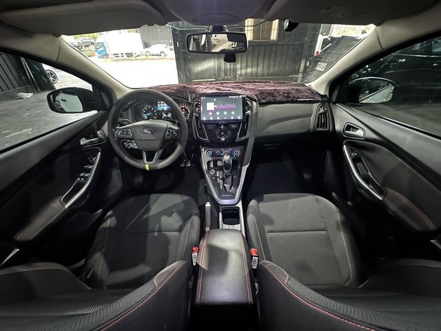 FORD福特 FOCUS  第9張相片