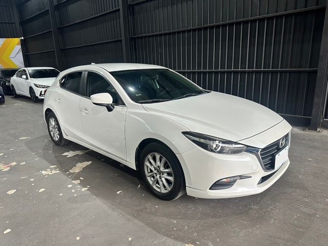 MAZDA馬自達 MAZDA 3  第9張相片