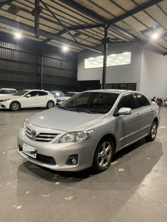 TOYOTA豐田 ALTIS  第1張相片