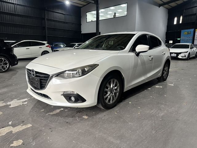 MAZDA馬自達 MAZDA 3  第1張相片