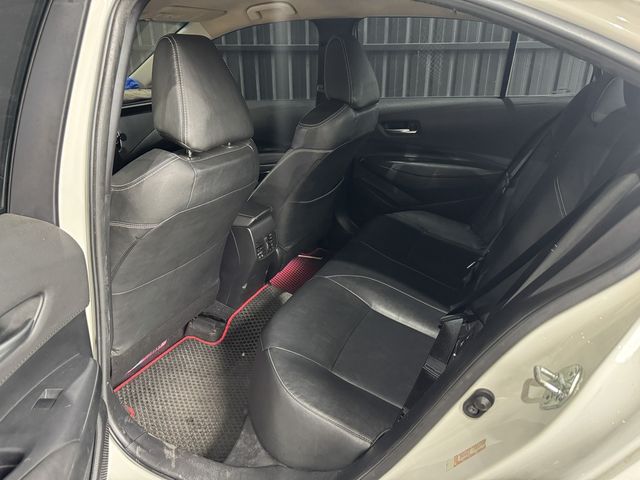 TOYOTA豐田 ALTIS  第6張相片