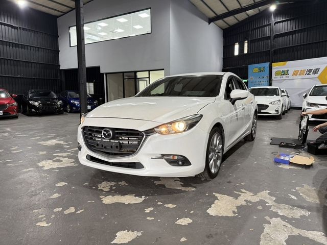 MAZDA馬自達 MAZDA 3  第2張相片