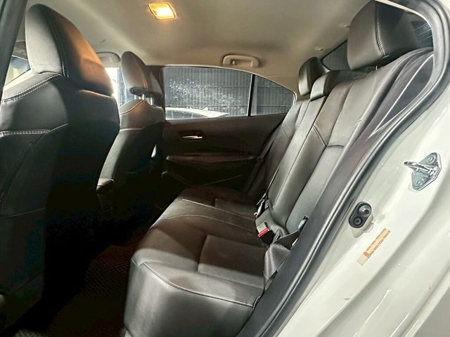 TOYOTA豐田 ALTIS  第6張相片