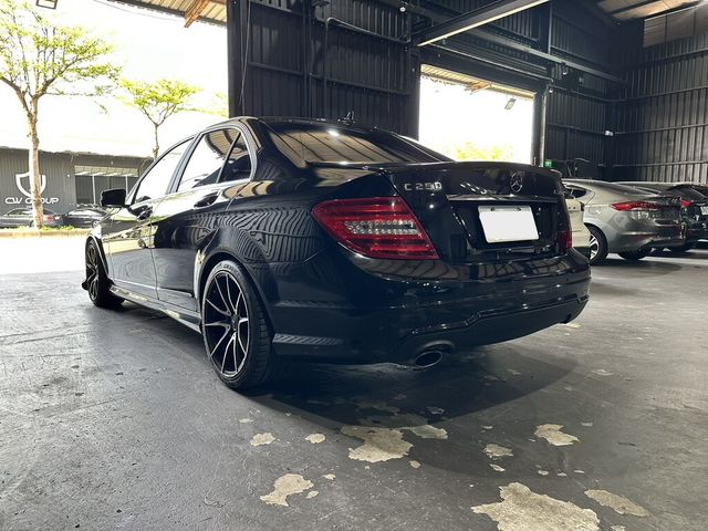 M-BENZ賓士 C250  第4張相片
