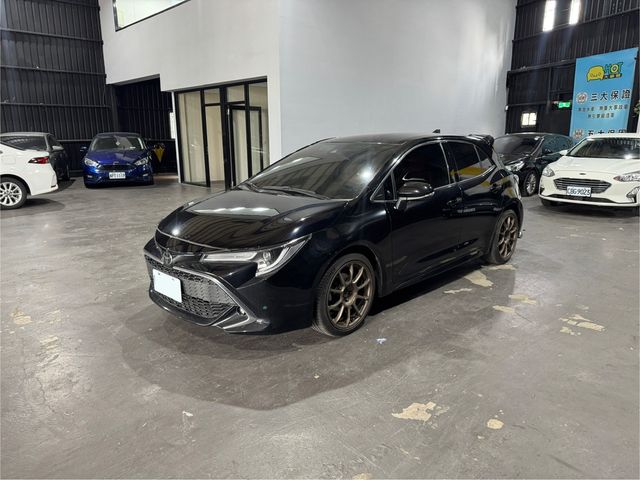 TOYOTA豐田 AURIS  第1張相片