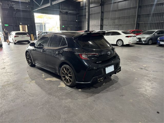 TOYOTA豐田 AURIS  第4張相片