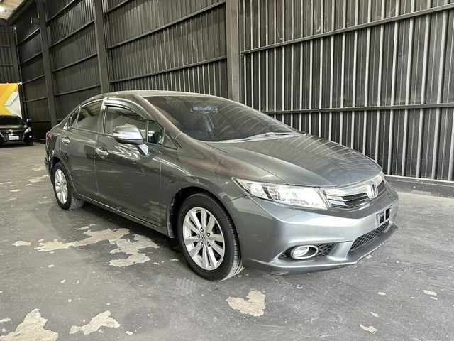 HONDA本田 CIVIC  第2張相片