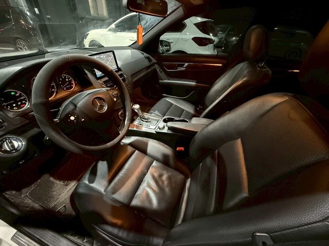 M-BENZ賓士 C300  第5張相片