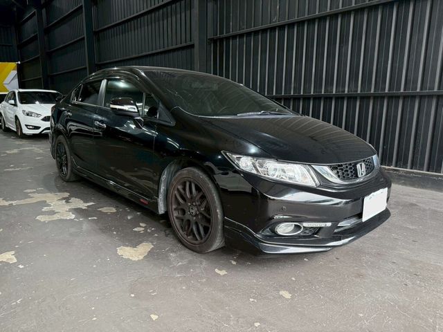 HONDA本田 CIVIC  第2張相片