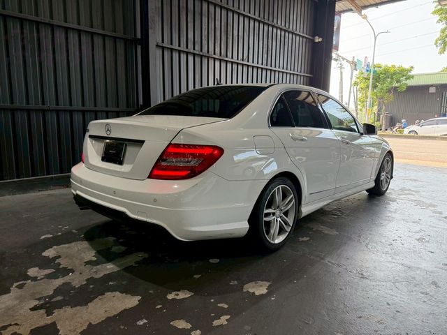 M-BENZ賓士 C250  第3張相片