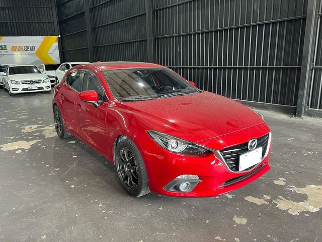 MAZDA馬自達 MAZDA 3  第3張相片