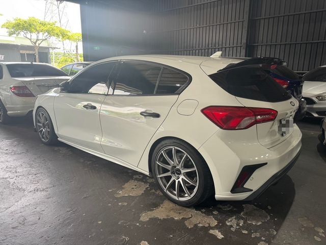 FORD福特 FOCUS  第4張相片
