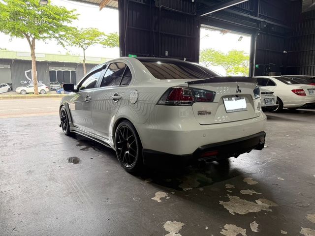 MITSUBISHI三菱 LANCER FORTIS  第4張相片