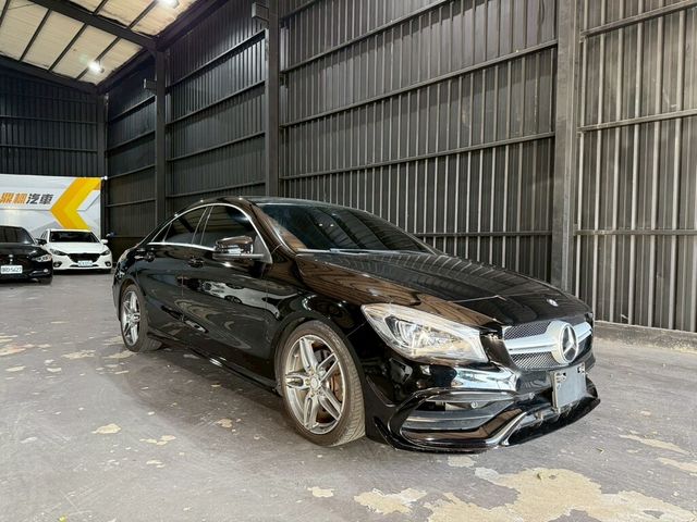 M-BENZ賓士 CLA250  第2張相片