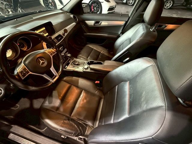 M-BENZ賓士 C250  第5張相片