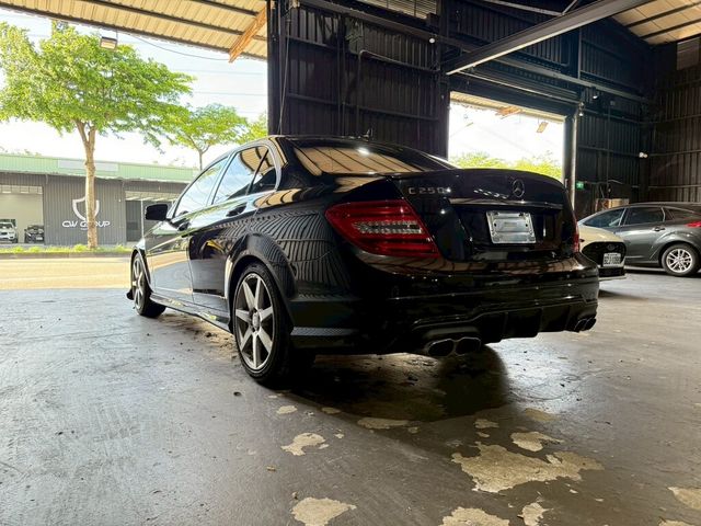 M-BENZ賓士 C250  第4張相片