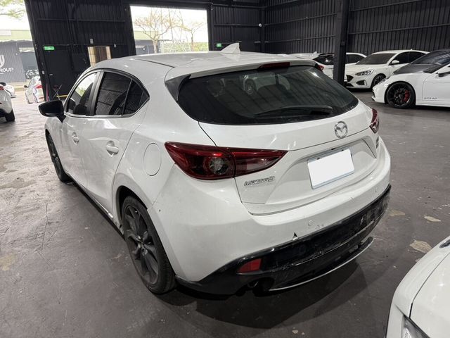 MAZDA馬自達 MAZDA 3  第4張相片