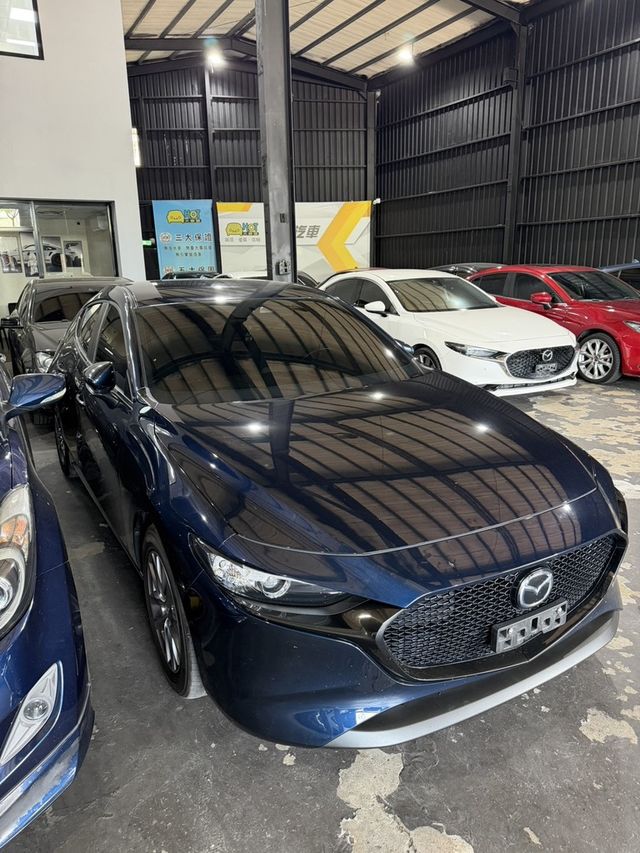 MAZDA馬自達 MAZDA 3  第2張相片