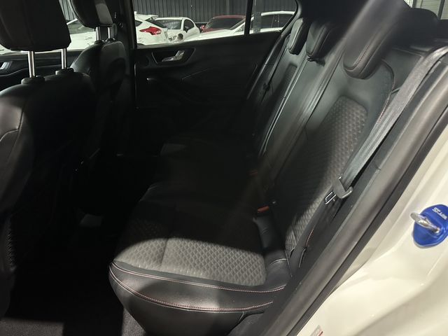 FORD福特 FOCUS  第6張相片