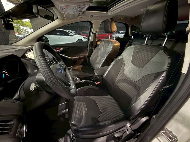 FORD福特 FOCUS  第5張相片