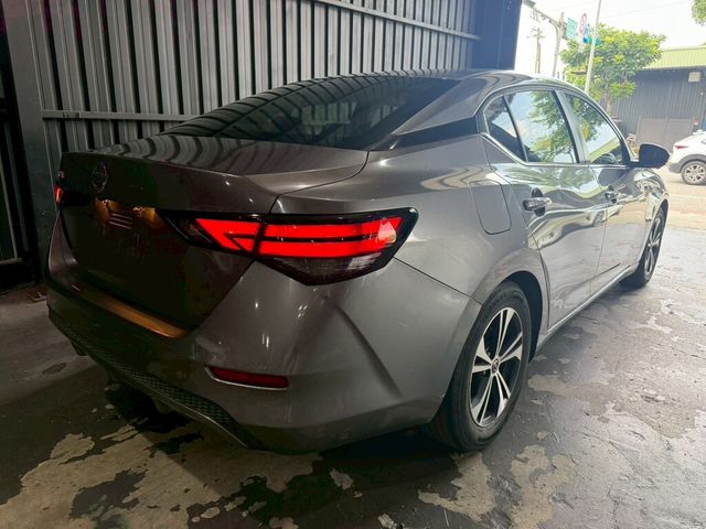 NISSAN日產 SENTRA  第3張相片