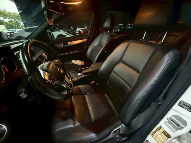 M-BENZ賓士 C250  第5張相片