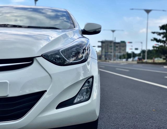 HYUNDAI現代 ELANTRA  第6張相片