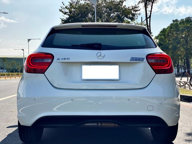 M-BENZ賓士 A180  第4張相片