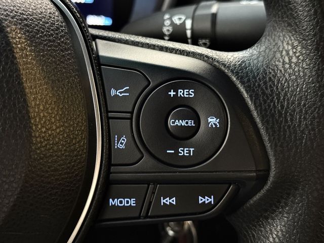 TOYOTA豐田 ALTIS  第6張相片
