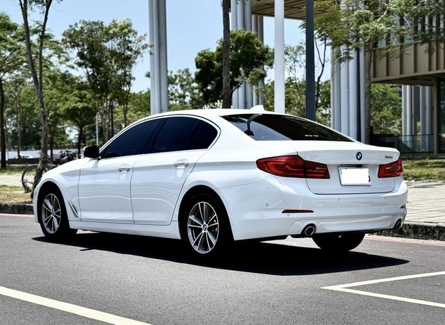 BMW寶馬 520I  第2張相片