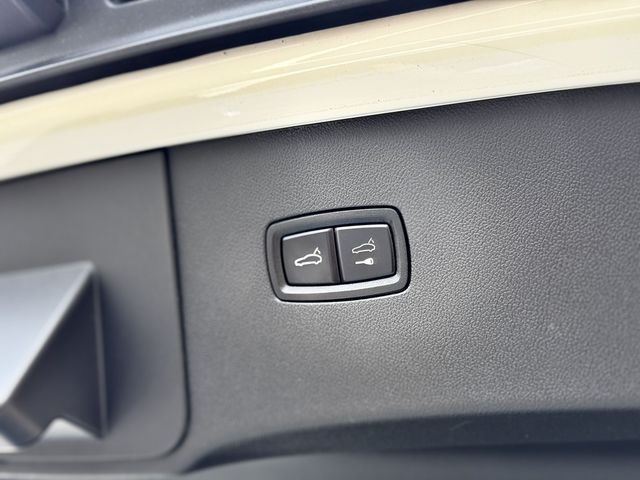 PORSCHE保時捷 CAYENNE  第16張相片