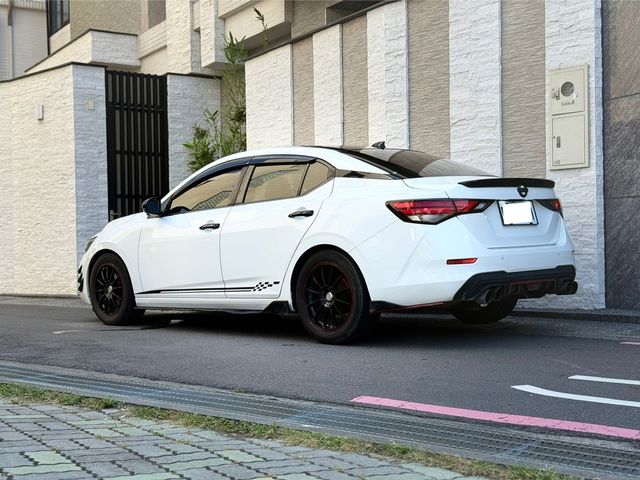 NISSAN日產 SENTRA  第2張相片