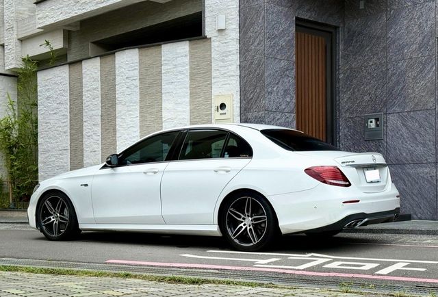 M-BENZ賓士 C43  第2張相片