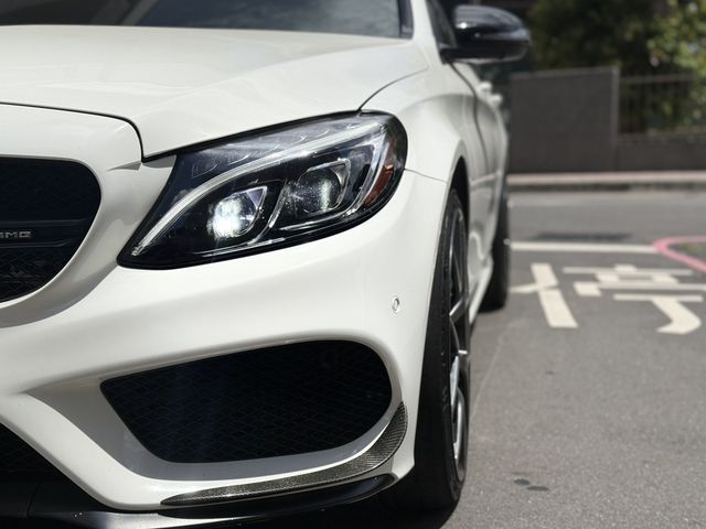 M-BENZ賓士 C450  第5張相片