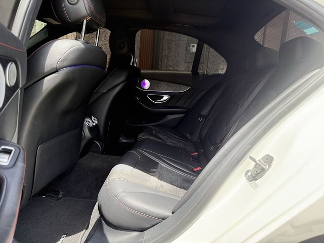 M-BENZ賓士 C450  第12張相片