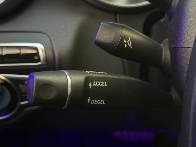 M-BENZ賓士 C450  第16張相片