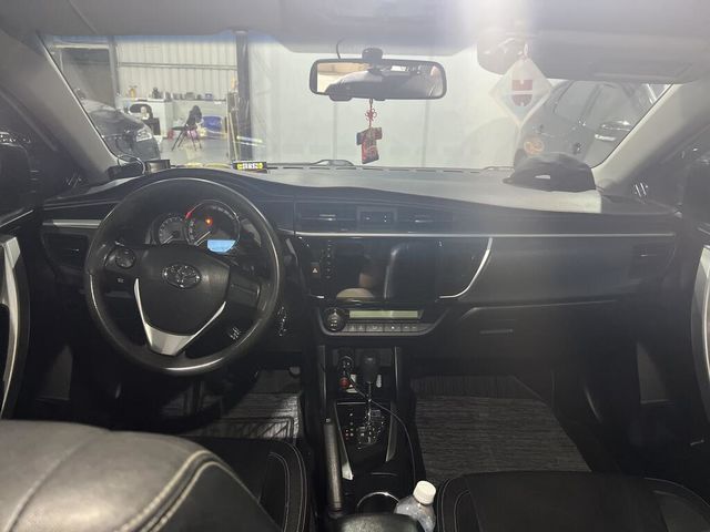 TOYOTA豐田 ALTIS  第6張相片