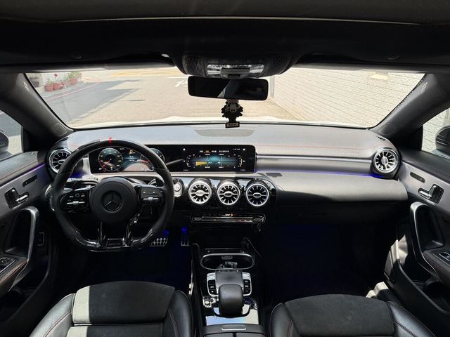 M-BENZ賓士 CLA250  第5張相片