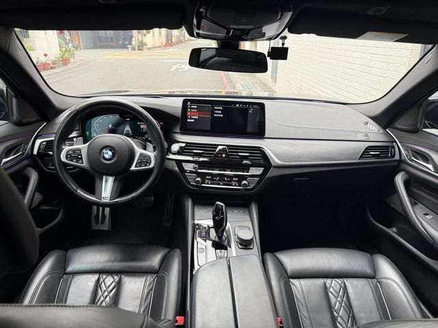 BMW寶馬 520I  第5張相片