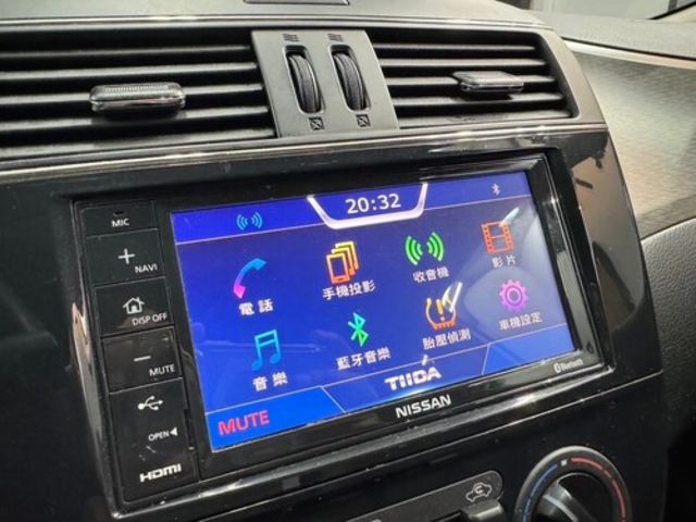 NISSAN日產 TIIDA  第8張相片