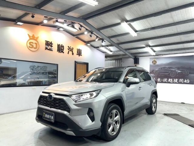 TOYOTA豐田 RAV4  第1張相片