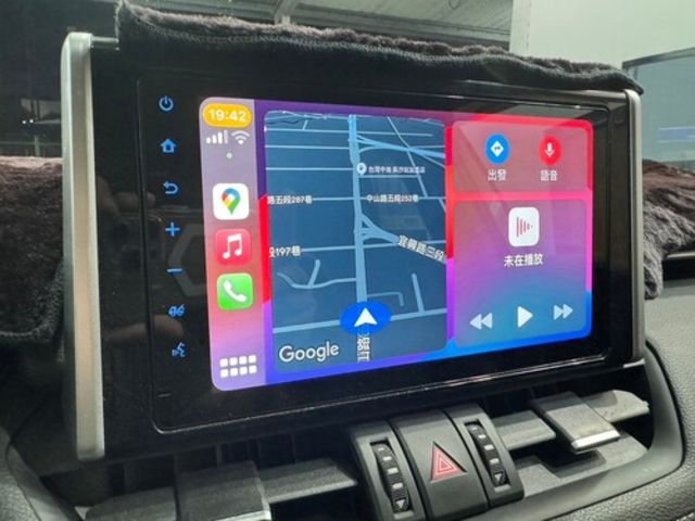 TOYOTA豐田 RAV4  第8張相片
