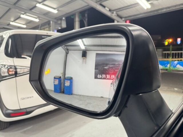 TOYOTA豐田 RAV4  第14張相片