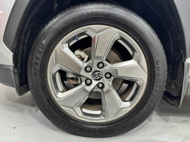 TOYOTA豐田 RAV4  第20張相片