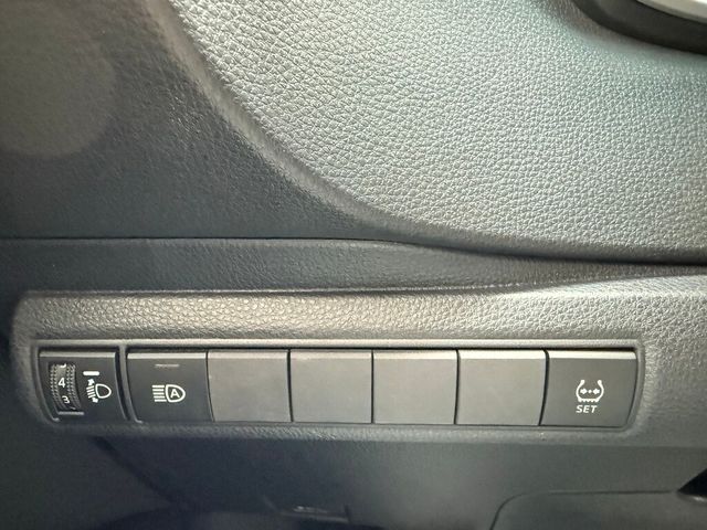 TOYOTA豐田 COROLLA ALTIS HYBRID  第10張相片