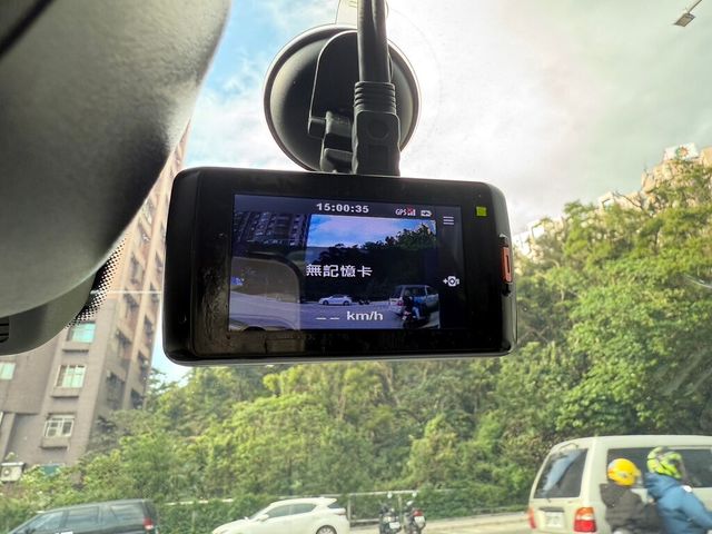 M-BENZ賓士 GLA200  第10張相片