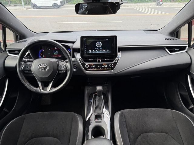 TOYOTA豐田 COROLLA SPORT  第5張相片
