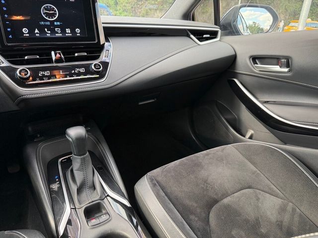 TOYOTA豐田 COROLLA SPORT  第7張相片